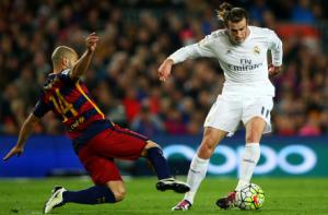 Thấy gì sau trận El Clasico siêu kịch tính trên sân Nou Camp?
