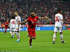 Video clip bàn thắng: Bayern Munich 1-0 Benfica (Tứ kết Champions League 2015/2016)