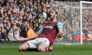 West Ham 3-3 Arsenal: Ngày của “ngôi sao băng” Andy Caroll