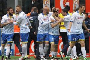 Video clip bàn thắng: AC Milan 3-3 Frosinone (Vòng 36 Serie A 2015/16)