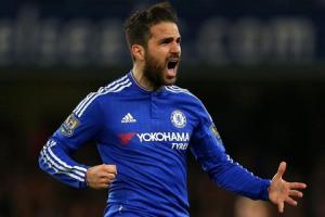 Góc Chelsea: Conte phải giữ Fabregas bằng mọi giá!