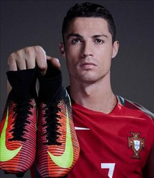 Ronaldo lộ vũ khí hủy diệt trước chung kết Champions League