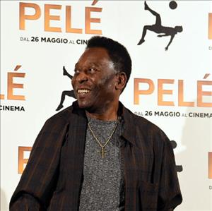 Pele dự đoán đội vô địch Champions League, fan Real lo lắng