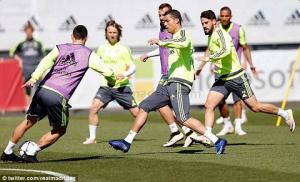 Real Madrid buồn vui lẫn lộn trước trận lượt về gặp Man City