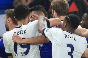 Sao Tottenham đứng trước nguy cơ dính án phạt nặng vì móc mắt Costa