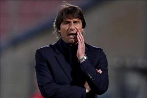 Conte lấp liếm sau chiến thắng thiếu thuyết phục của Italia