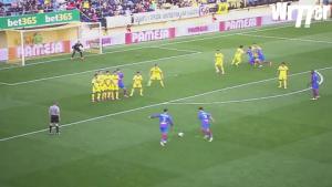 Tổng hợp các màn dàn xếp đá phạt hỏng hài hước bậc nhất làng bóng đá thế giới