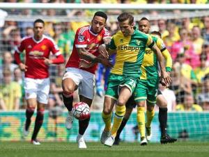 Video clip bàn thắng: Norwich 0-1 MU (Vòng 37 Premier League 2015/16)