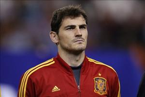 Casillas sẽ giải nghệ cùng thời điểm với Buffon