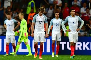 Tại sao ĐT Anh không thể đánh bại Nga?