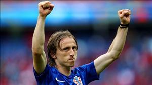 Modric nói gì sau màn trình diễn hoàn hảo trước TNK?