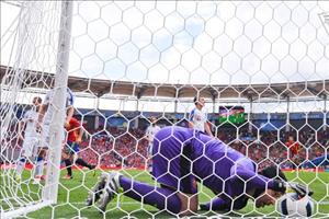 Từ Arsenal tới CH Séc: Nỗi khổ của Petr Cech