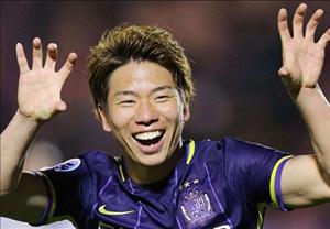 CHÍNH THỨC: Arsenal chiêu mộ thành công tiền đạo Nhật Bản
