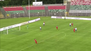 Màn đá phản lưới nhà như bán độ