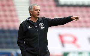 Mourinho nói gì sau chiến thắng đầu tay trước Wigan?