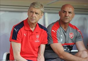 Arsenal nhắm trung vệ tuyển Đức thay thế Mertesacker