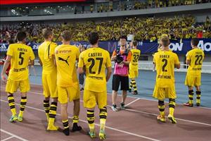 Dortmund tàn sát M.U: Khi những làn gió mới đều thổi về vùng Ruhr
