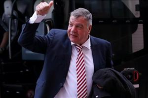 Rooney ủng hộ tân HLV Allardyce của ĐT Anh