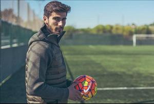 Barca công bố chi tiết thương vụ tiền vệ Andre Gomes