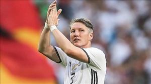 HLV Joachim Low: NHM ĐT Đức sẽ rất nhớ Schweinsteiger