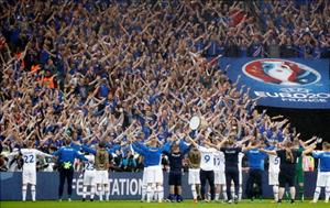 Chia tay Euro 2016, Iceland vẫn trình diễn màn vỗ tay thị uy ấn tượng