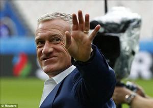HLV Deschamps đứng trước cơ hội đi vào lịch sử