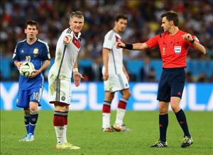 Trọng tài điều khiển bán kết Euro 2016 sẽ đem lại may mắn cho người Đức?