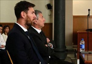 NÓNG: Messi và cha bị kết án 21 tháng tù vì tội trốn thuế