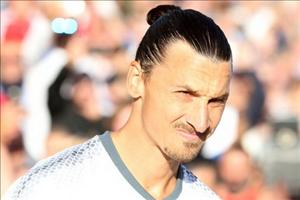 Ibrahimovic nhanh chóng trở thành ông chủ phòng thay đồ M.U