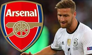 Nóng: Valencia đồng ý bán Mustafi cho Arsenal