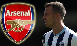 Cực sốc: Arsenal chỉ mất 3 triệu bảng để có Jonny Evans?