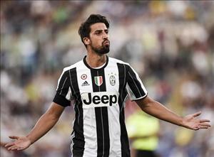 Lazio 0-1 Juventus: Tiền vệ Khedira lại thăng