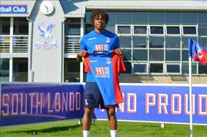 Loic Remy chính thức rời Chelsea, tái hợp với Alan Pardew