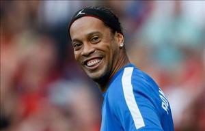 Những hình ảnh không thể nào quên của huyền thoại Ronaldinho