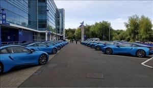 19 siêu xe BMW i8s đổ bộ vào CLB Leicester City