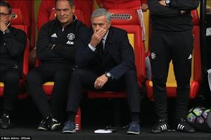 Jose Mourinho bất lực ra sao ở trận thua Watford