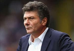 HLV Watford đá đểu Mourinho vụ trọng tài