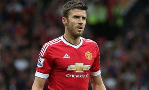Man City nên chiêu mộ Carrick