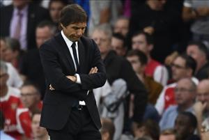 Rio Ferdinand: "Các cầu thủ Chelsea không hiểu Conte nói gì"