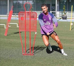 Điểm tin Bongda24h tối ngày 6/9: Ronaldo đang rất gần ngày trở lại