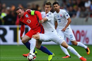 Rooney hài lòng dù phải đá trái sở trường trên ĐT Anh