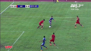 Hai quyết định gây tranh cãi của trọng tài trận Hải Phòng 2-1 Quảng Nam