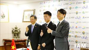 CLB Gangwon cam kết giúp đỡ tiền vệ Xuân Trường hết mình