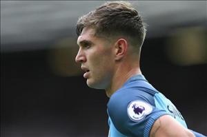 Stones phớt lờ các chỉ trích trước cuộc tái ngộ Everton