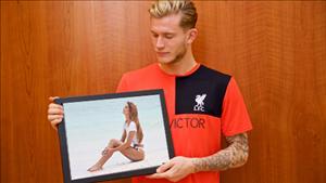 Thủ môn Liverpool cưa đổ “nữ hoàng Instagram”