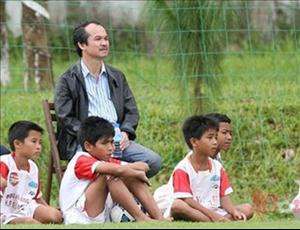 Bầu Đức muốn gom hết quân HAGL đi đá SEA Games