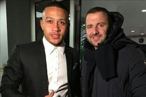 Lyon chính thức xác nhận mua Depay