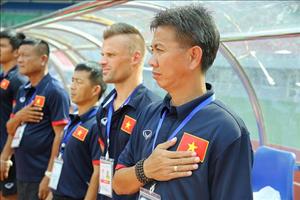 HLV U19 Việt Nam lo lắng vì ít học trò được thi đấu
