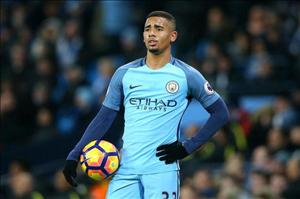 Roberto Carlos: Jesus sẽ trở thành siêu sao tại Man City