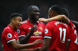 Huyền thoại Chelsea đặt cửa MU vô địch Premier League